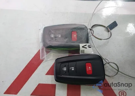 2024 Toyota Rav4 Xle из США, поврежденный, VIN 2T3W1RFV9RC293860